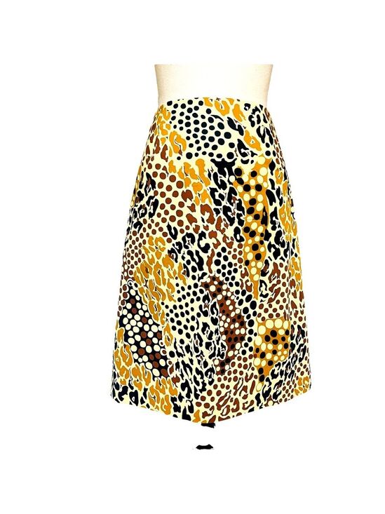 Madison Studio Dresses & Skirts - Abstract print skirt